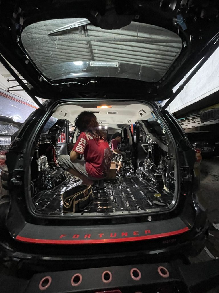 Upgrade Audio Mobil